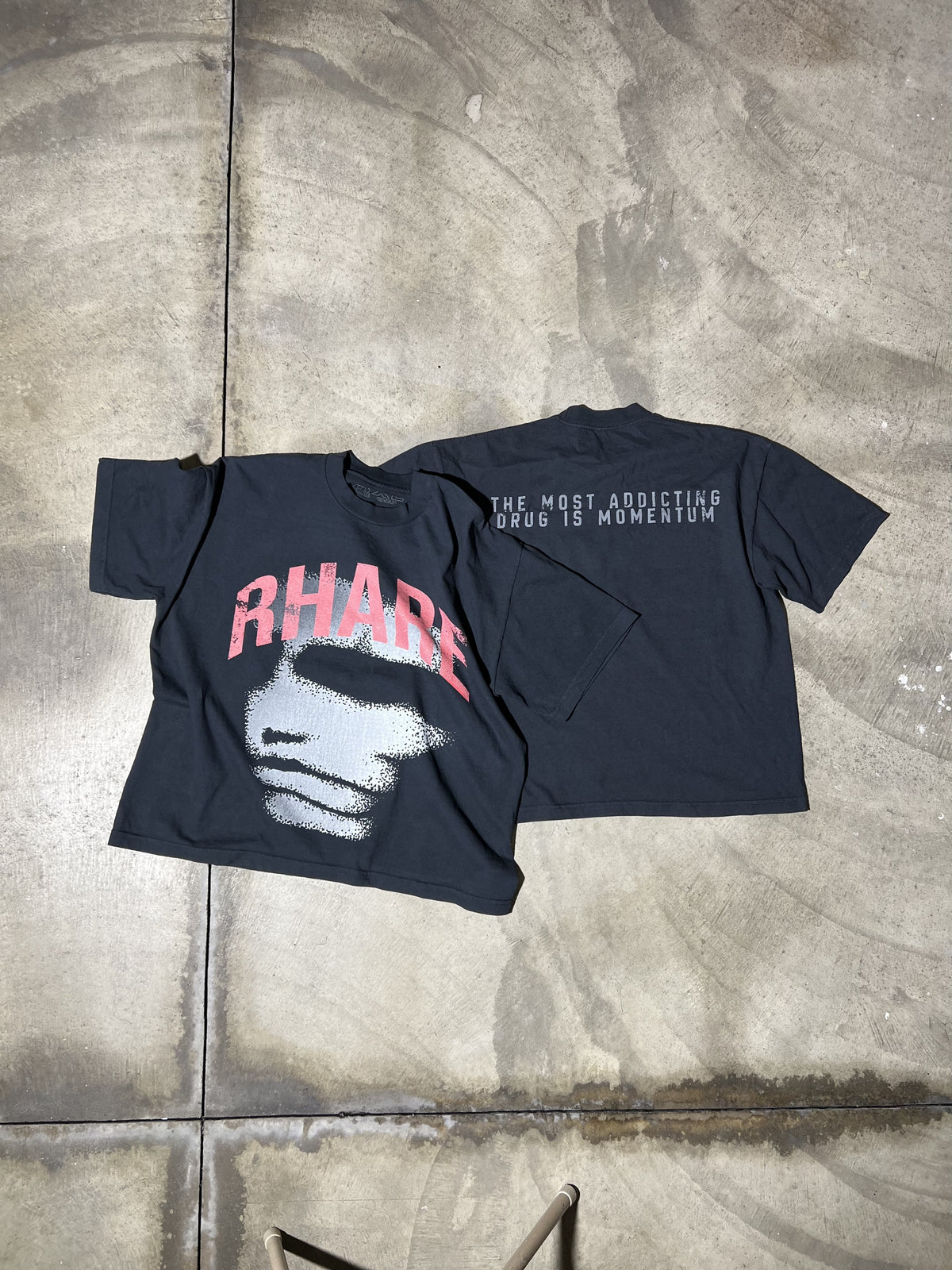 No Face Tee